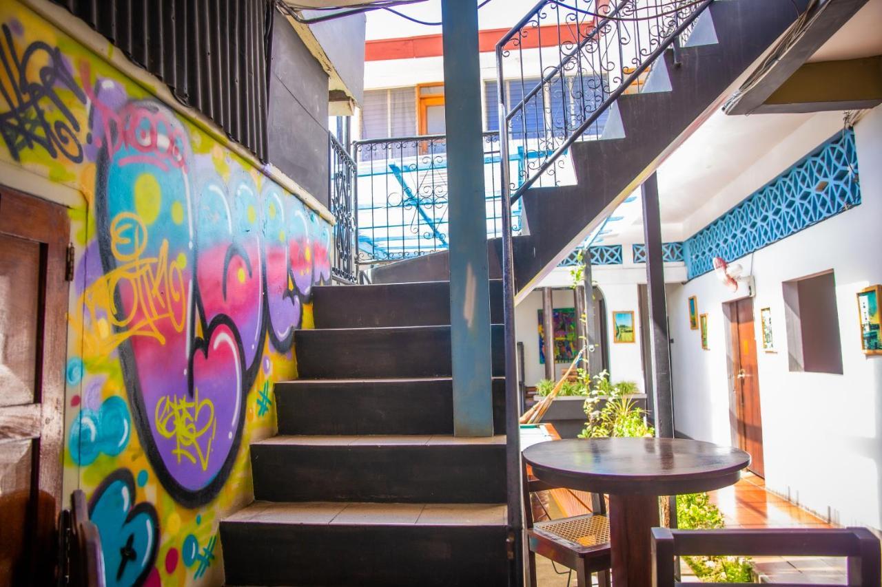 The Spot Hostel León Exterior foto