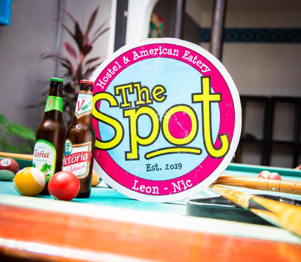 The Spot Hostel León Exterior foto